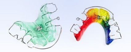 system nakładek prostujących zęby Invisalign